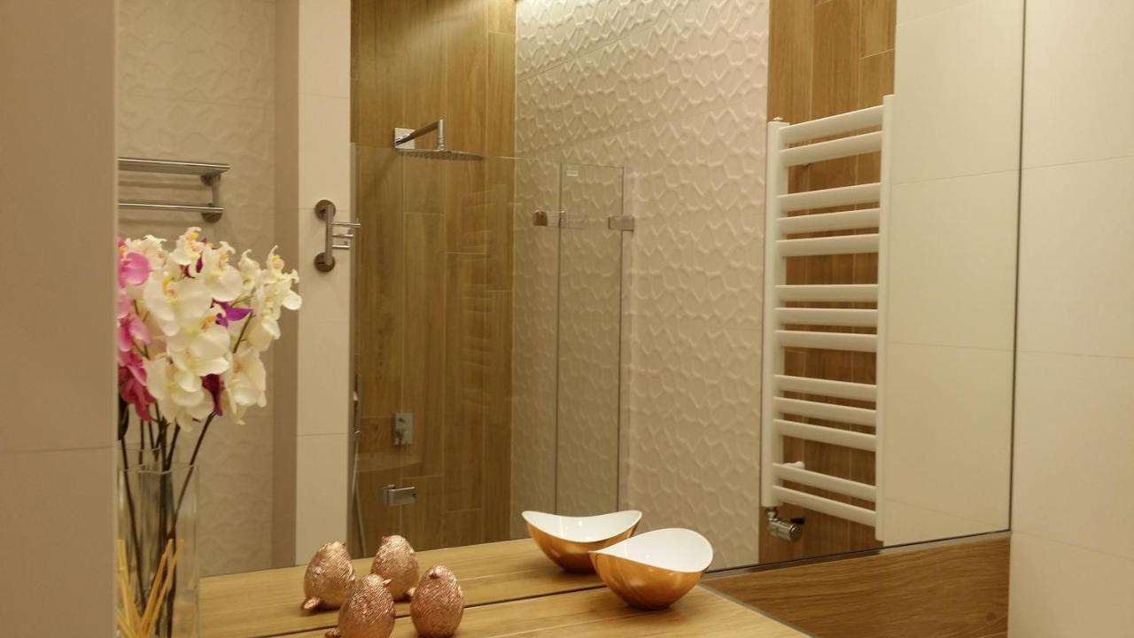 Black Pearl Apartment Krasków Εξωτερικό φωτογραφία