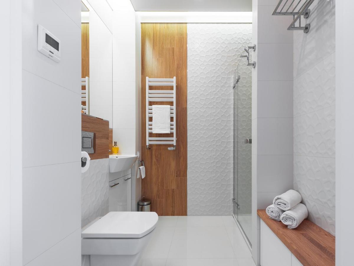 Black Pearl Apartment Krasków Εξωτερικό φωτογραφία